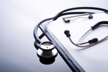 Stethescope on a clipboard